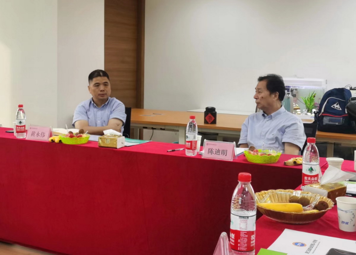 寧波云笈科技有限公司受浙江省職業(yè)經(jīng)理人協(xié)會(huì)陳迪明會(huì)長(zhǎng)邀請(qǐng)赴杭州參加座談會(huì)議